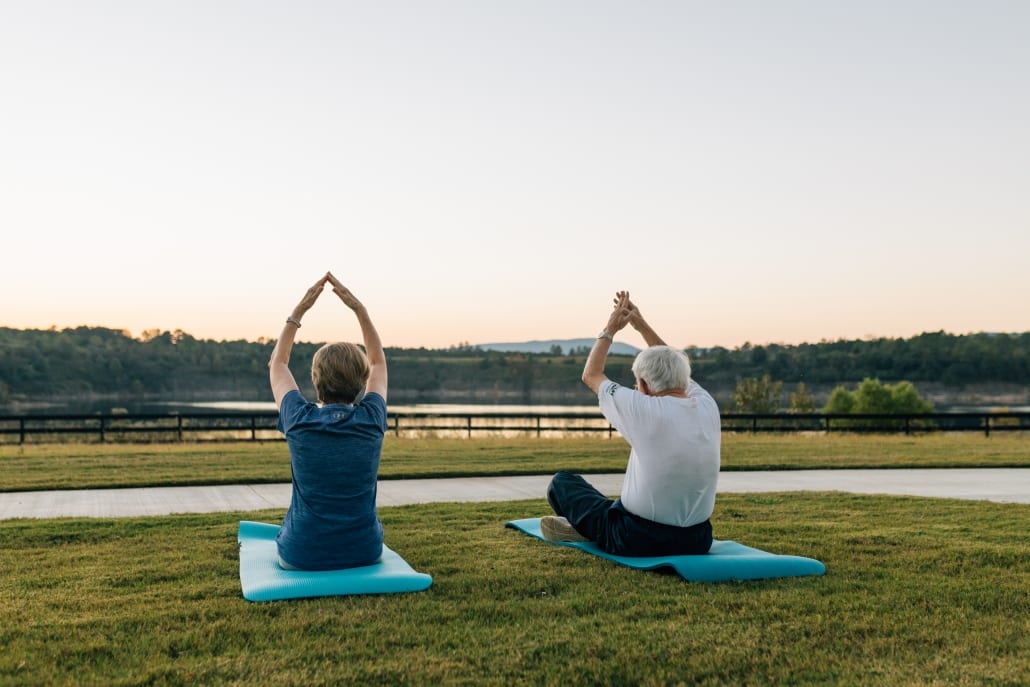 Yoga-1030x687